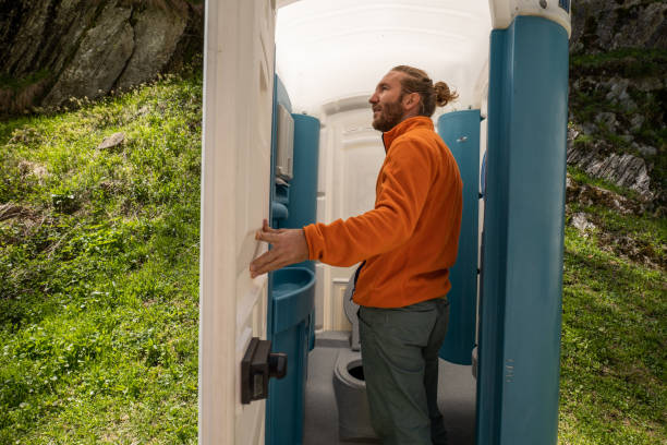 Best Affordable portable toilet rental  in Newport Beach, CA